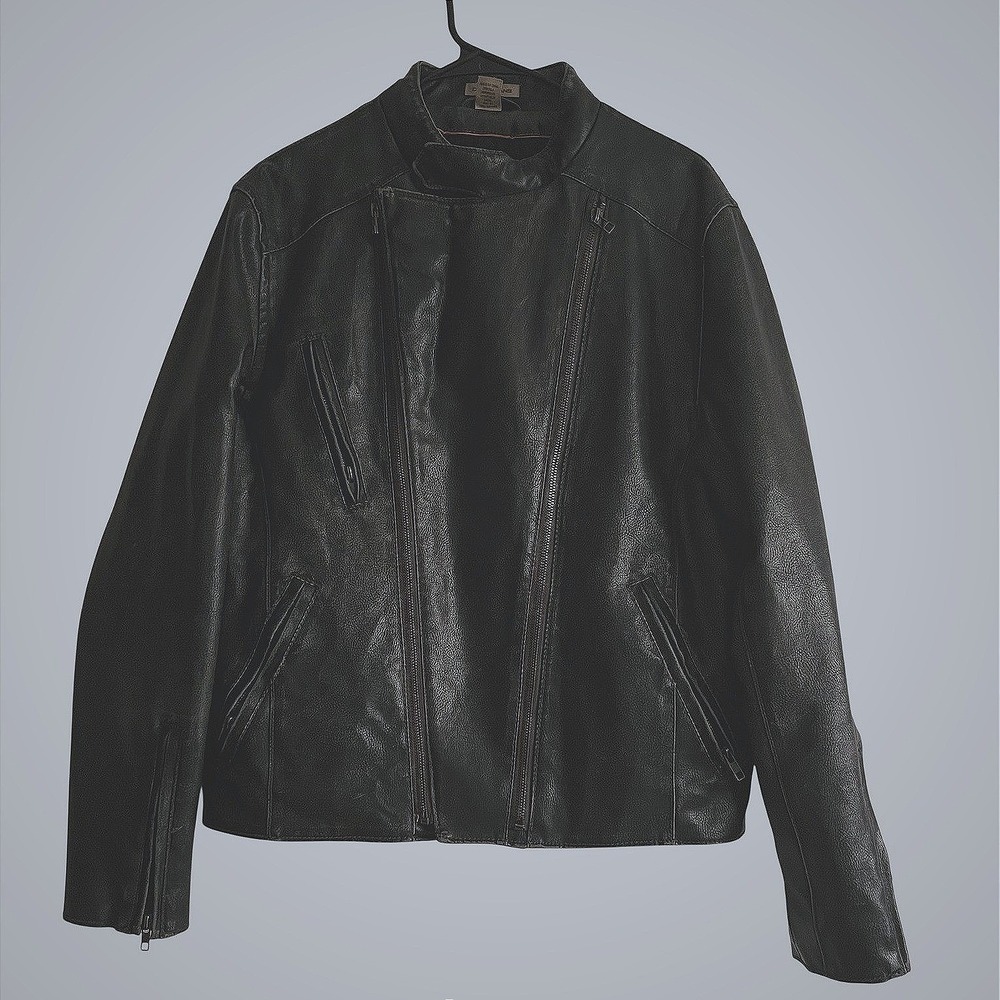 DKNY JEANS Jacket Womens Medium Black Faux Leather Moto Biker Zip Pockets Collar